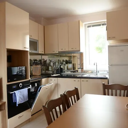Family Lux Apartament *